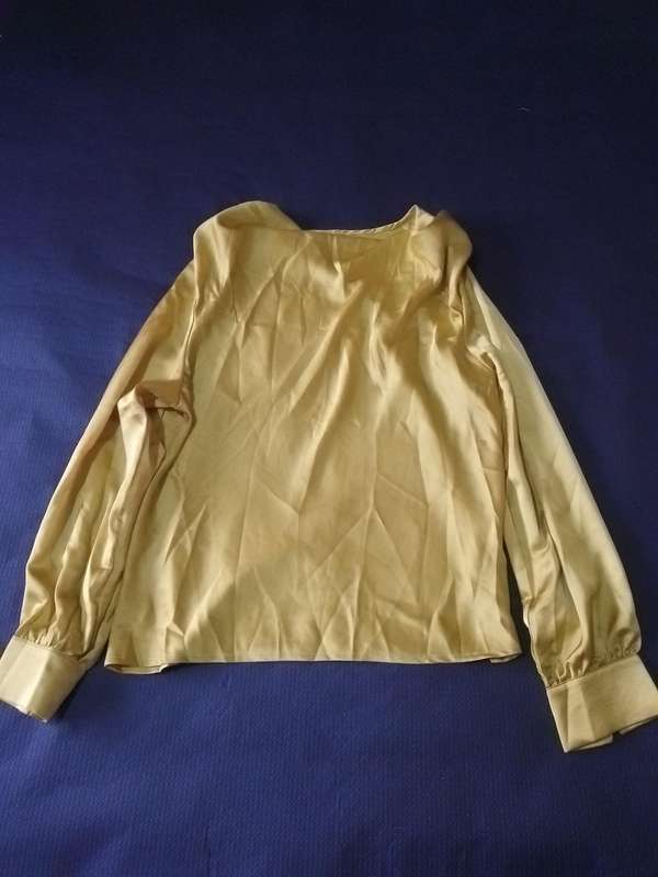 Ladies Top Shein (Size L)