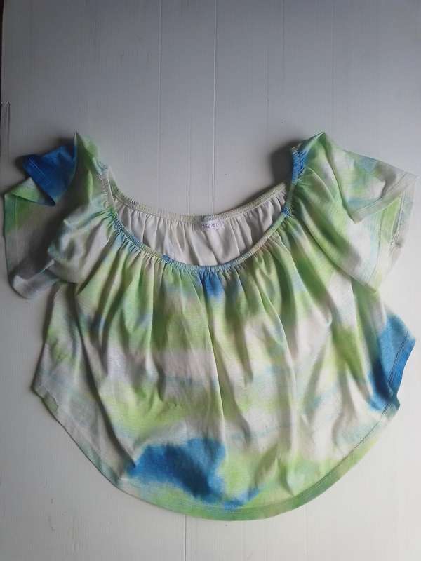 Ladies Top Free 2Bu (Size 8)