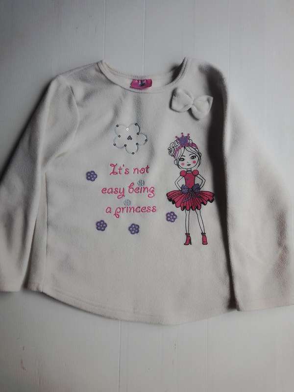 Girl Top Qtee (Size 7-8years)