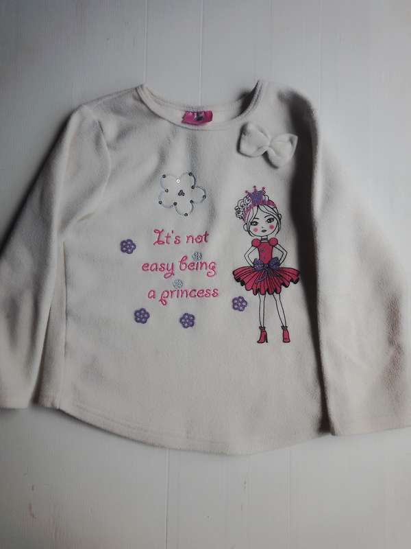 Girl Top Qtee (Size 7-8years)
