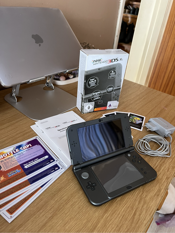 Nintendo New 3DS XL with Custom Firmware, 128GB microSD, 56 Games, Boxed + Charger