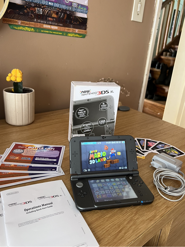 Nintendo New 3DS XL (Custom Firmware, 128GB microSD) + 56 Games | Boxed + Charger