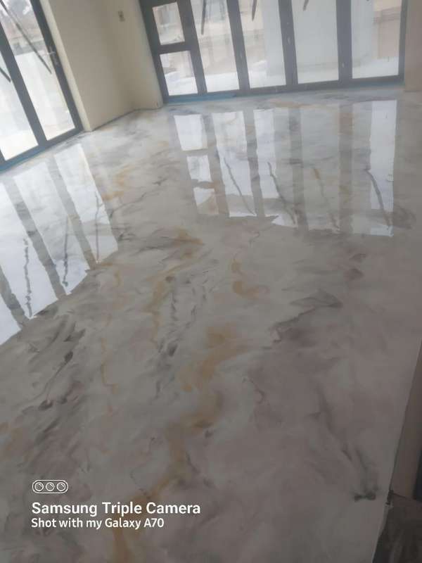Metallic epoxy floor per square M ²