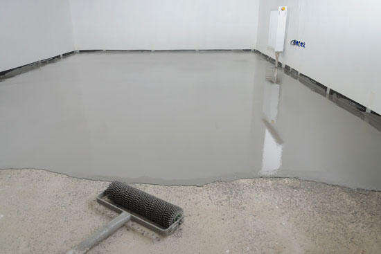 Self-levelling screed Ultraplan eco 20 installation  per square m²