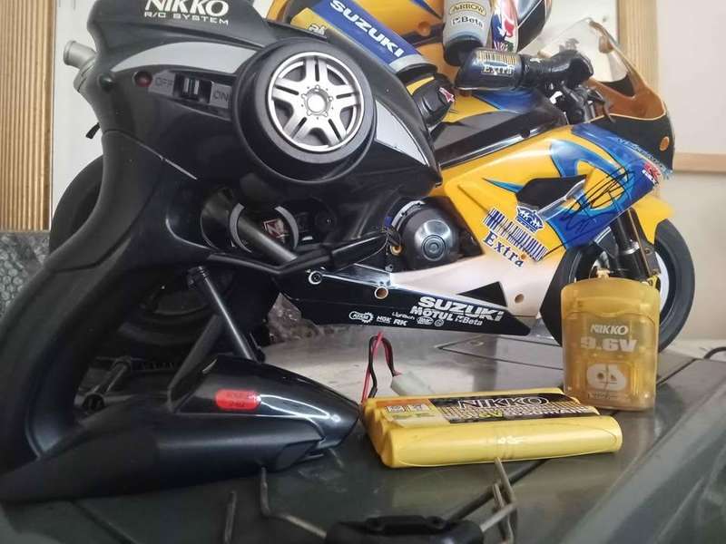1/5 rare vintage Nikko RC motorcycle - Troy Corser world SBK champion replica, signed.