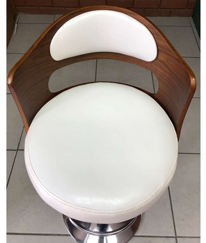 1018 white bar chair Wooden Back - Secondhand/Demo Unit !!!!!!