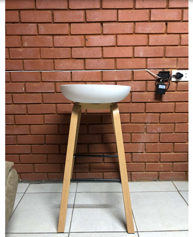 Zimbali - Barstool white - Secondhand/Demo Unit !!!!!