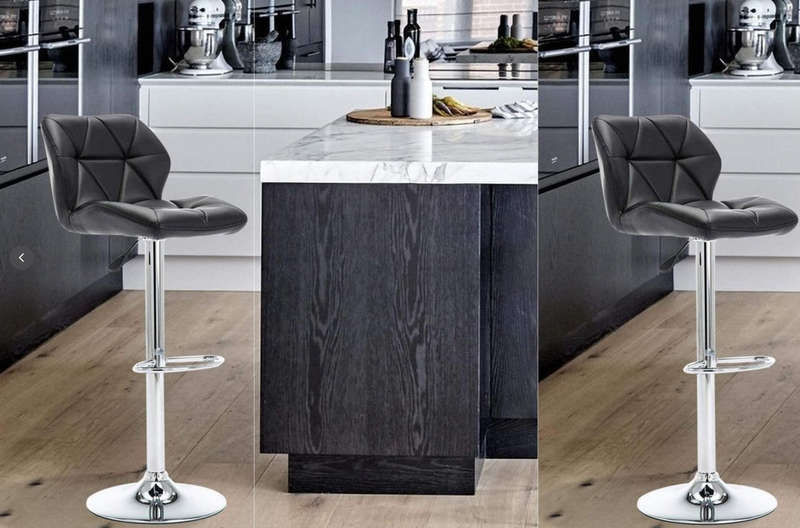 Bar Stools / Kitchen Counter Chairs - Secondhand/Demo Unit !!!!