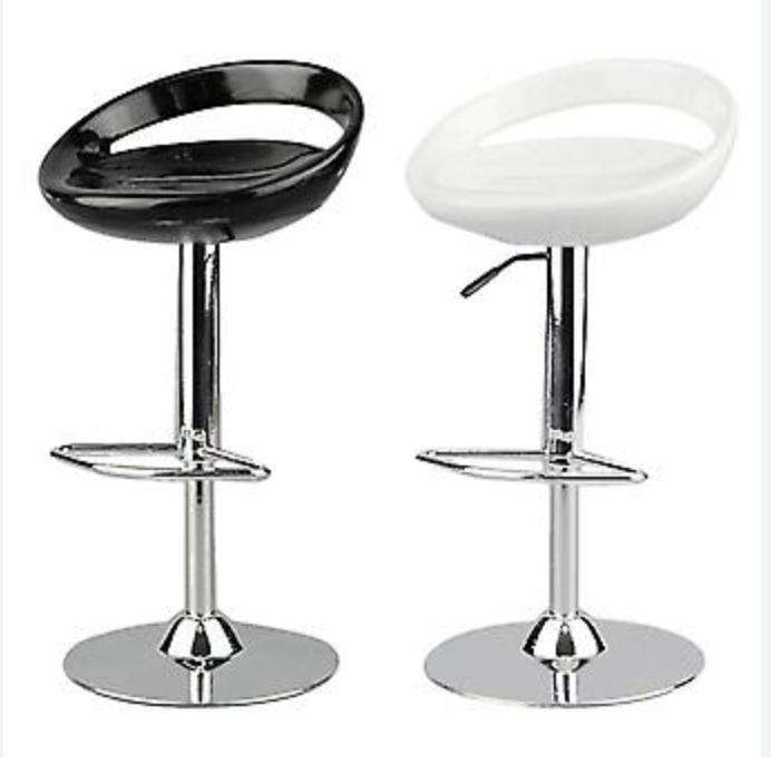 Bar Stool / Kitchen Breakfast Chair - Secondhand/Demo Unit!!!!!