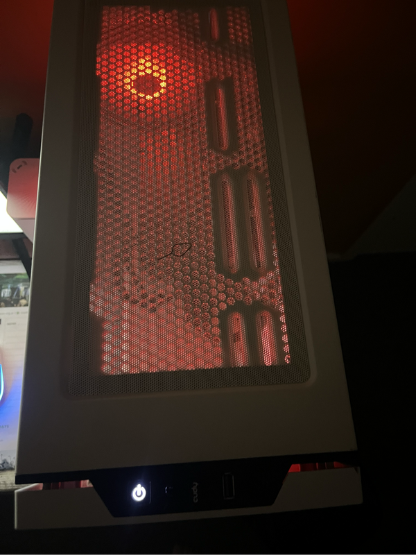 Amazing mid range gaming PC