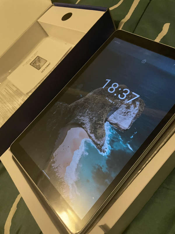 Mecer M17QF7-4G Tablet