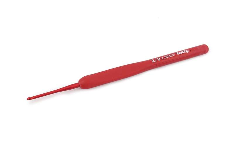 Tulip Etimo Red Softgrip Crochet Hook (2mm) Rubber Handle