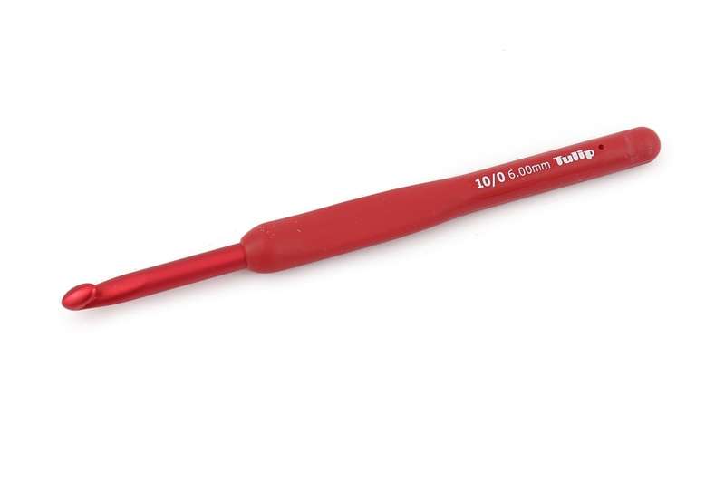 Tulip Etimo Red Softgrip Crochet Hook (6mm) Rubber Handle
