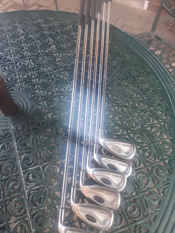 Golf clubs