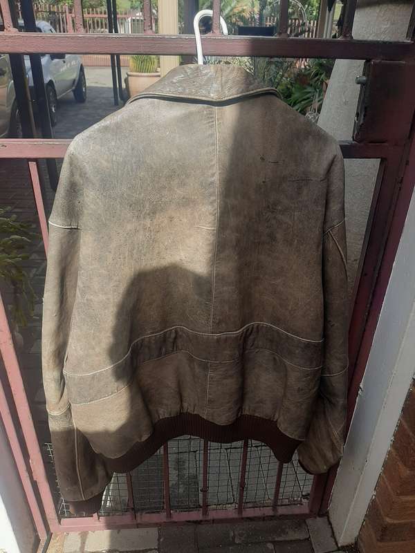 Aviador leather jacket
