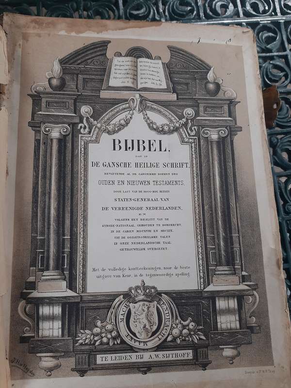 Antique 1881 nederland bybel