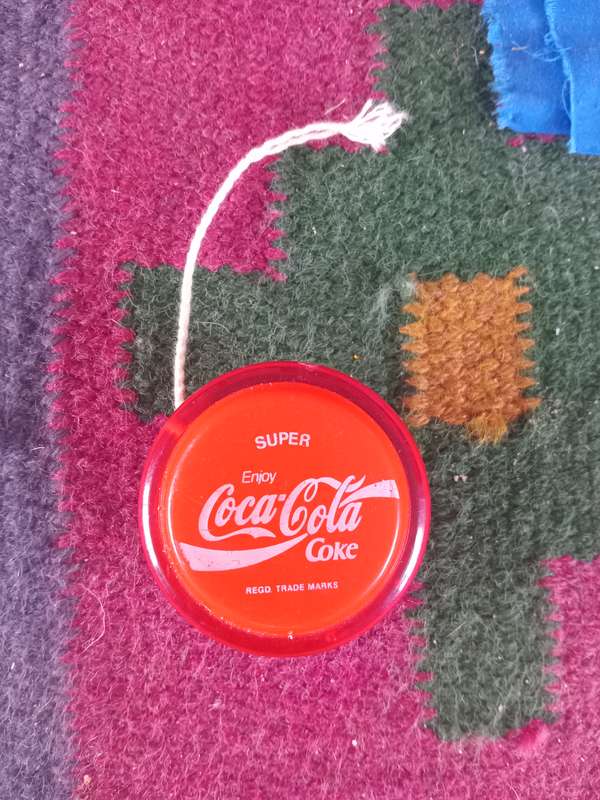 Coca cola yo yo