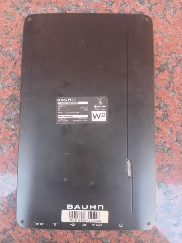 Bauhn 7"colour ebook reader