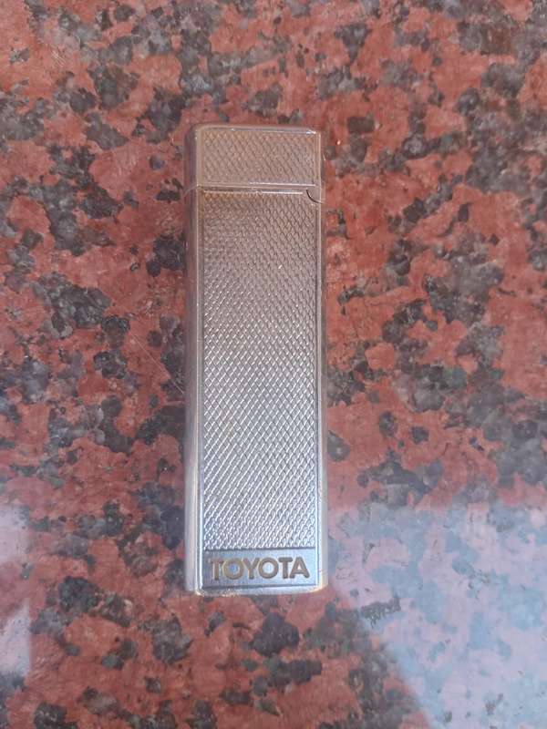 Vintage crown Toyota lighter