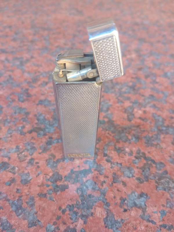 Vintage crown Toyota lighter