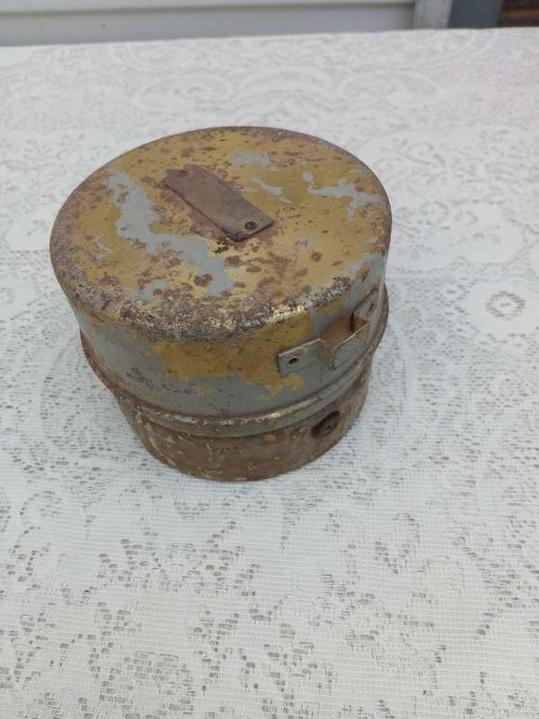 Vintage utility level