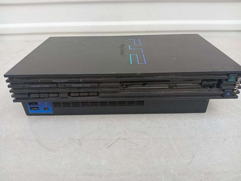 Playstation 2 console
