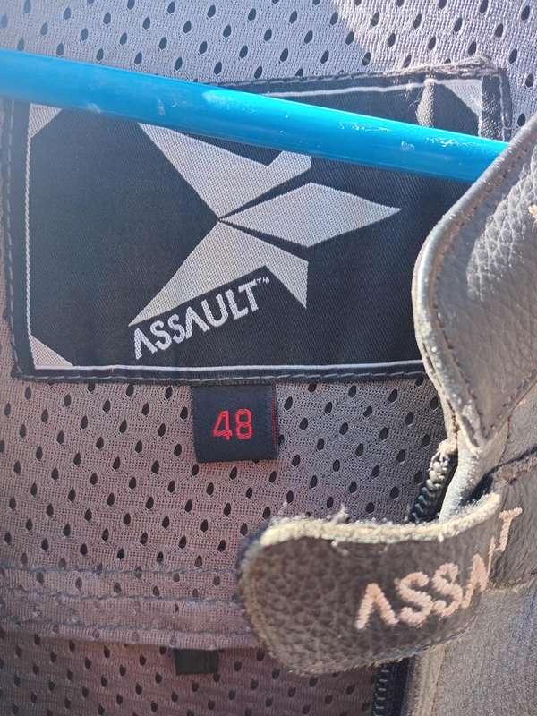 Assault racing suit