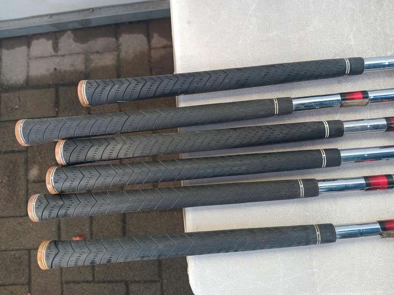Pinseeker golf clubs
