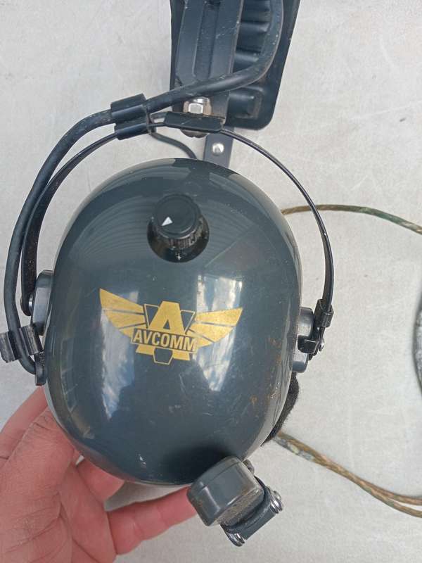 Aviation headset