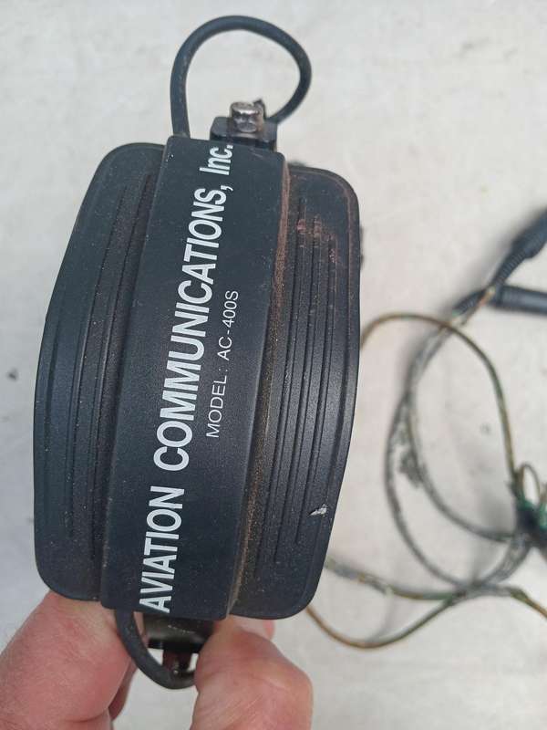Aviation headset