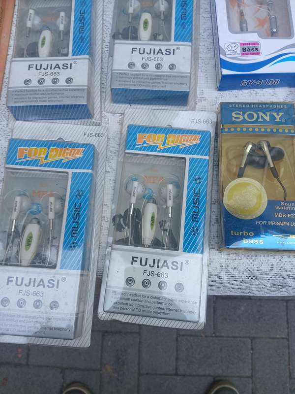 Earphones