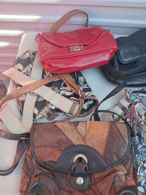 Assorted handbags