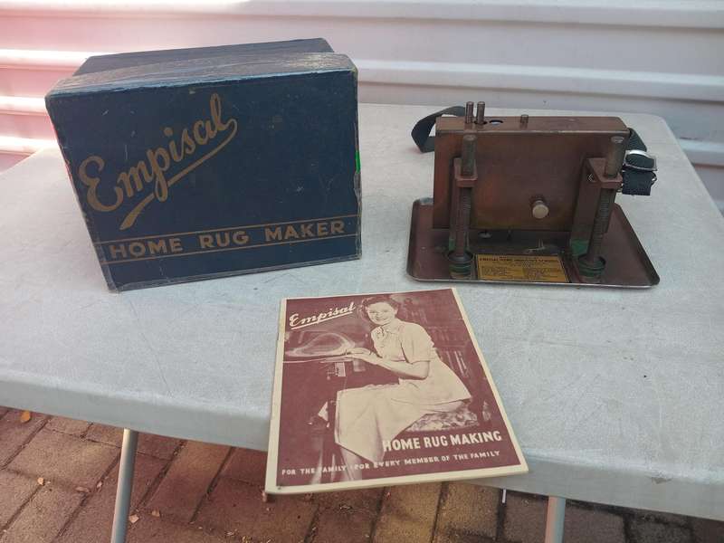 Vintage empisal home rug maker
