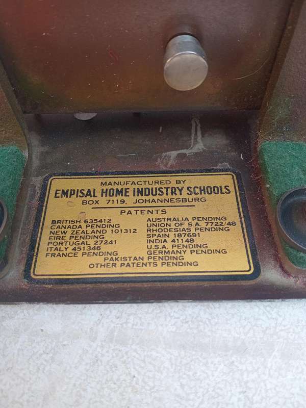 Vintage empisal home rug maker