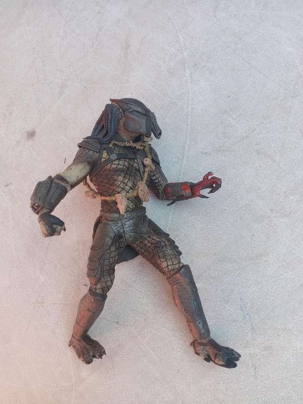 Ultimate hunter predator figure