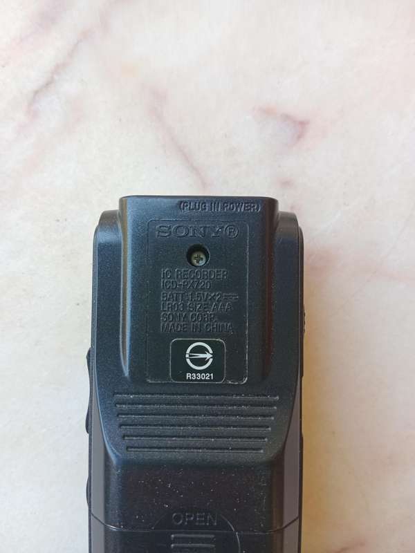 Sony ICD -PX720 digital voice recorder