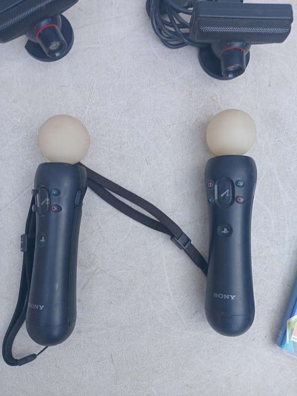Playstation 3 motion controllers