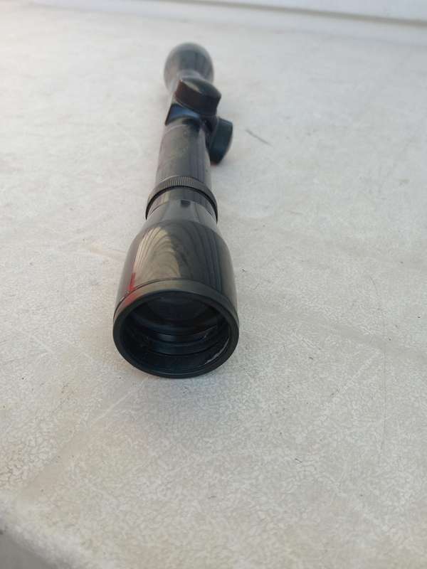 Bushnell 4x banner rifle scope