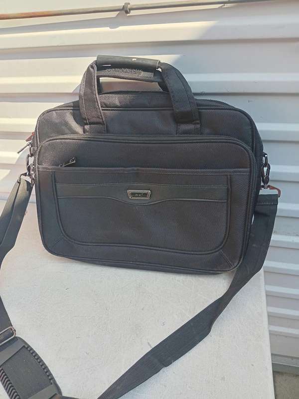 DK laptop bag