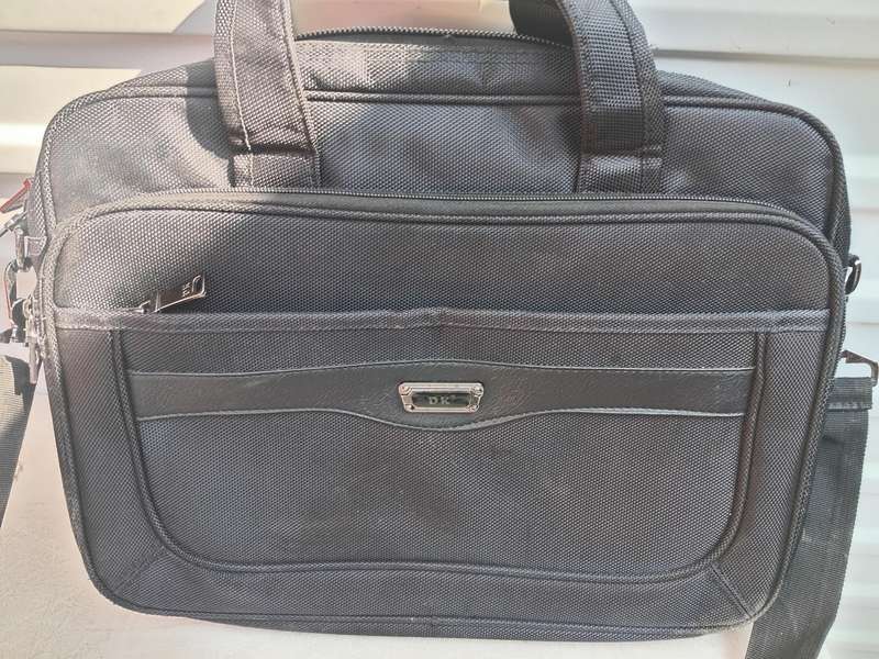 DK laptop bag