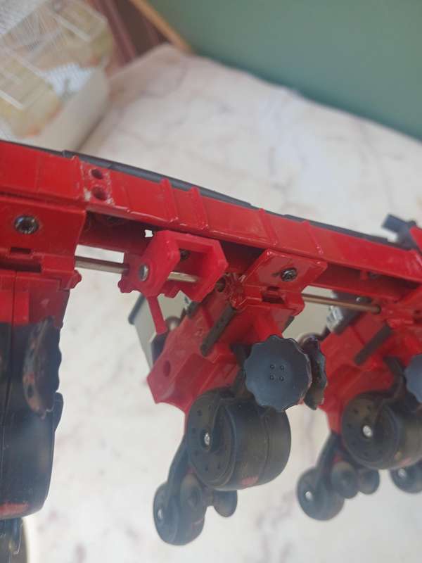 Die cast farm harvester
