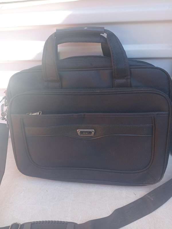 Dk laptop bag