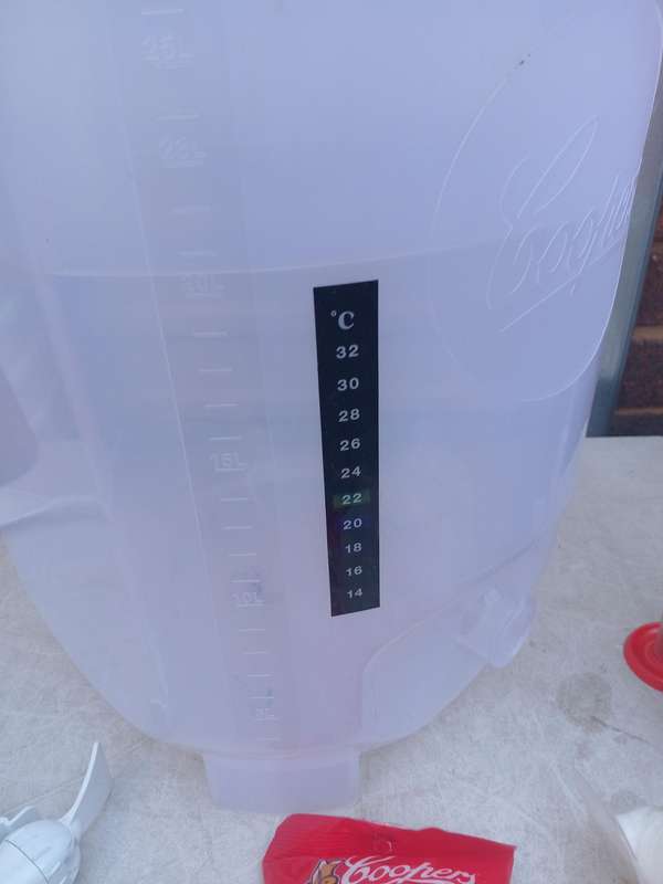 DIY beer maker