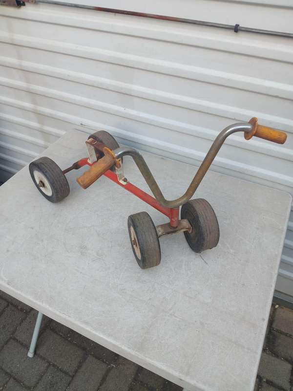Vintage tri ang tricycle