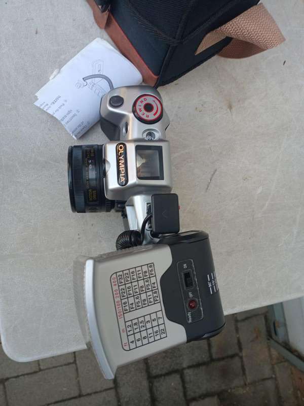 Olympia DL2000A camera