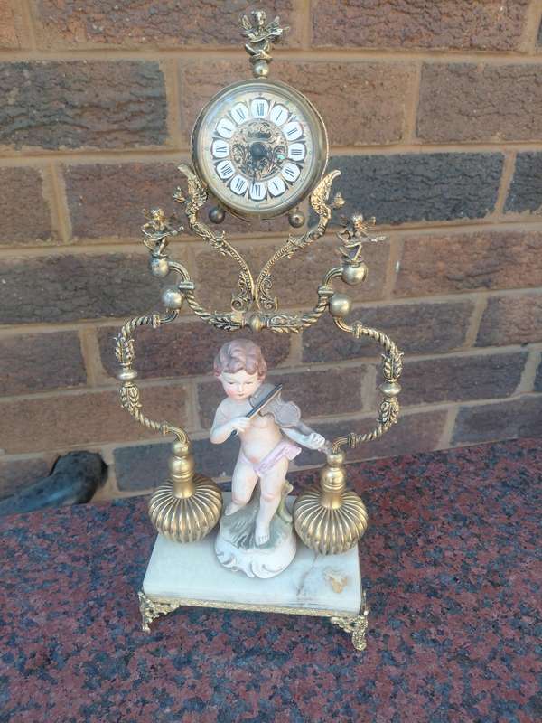 Vintage 1970 brass & porcelain clock