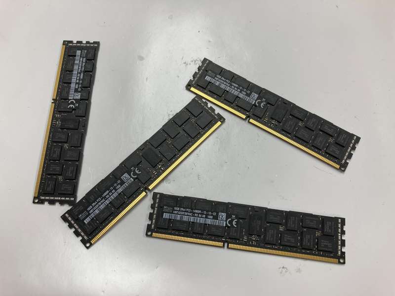 SK Hynix 16GB 2Rx4 PC3-14900R-13-13-E2 DDR3