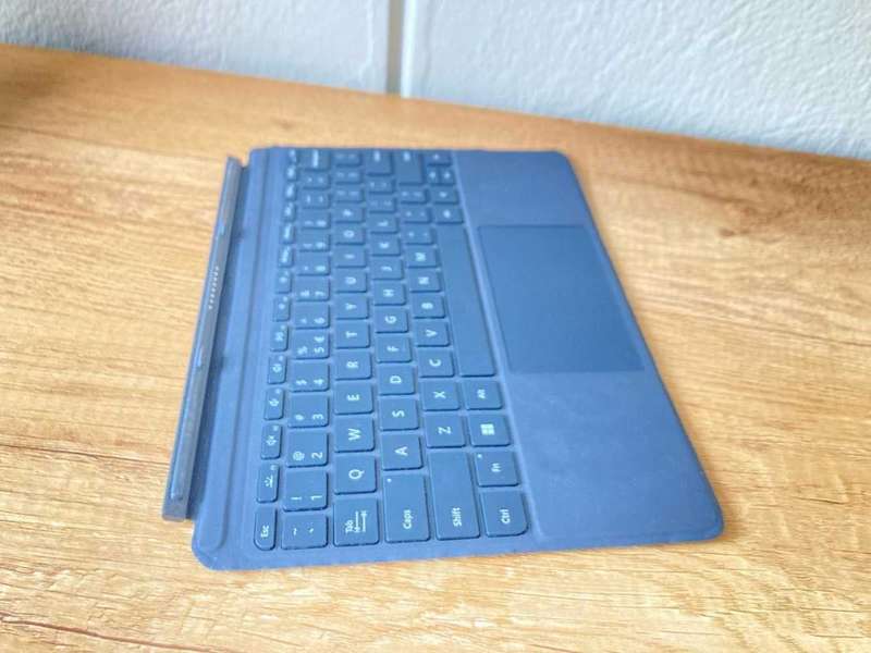 Microsoft Surface Go Type Cover - Black (Used - Like New)