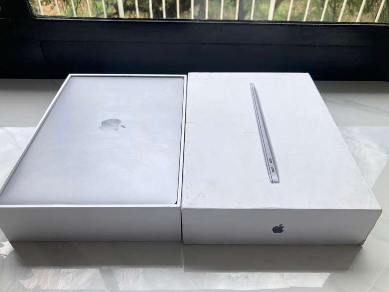 2020 Apple Macbook Air M1 Chip 8GB RAM unified Memory 256GB SSD Storage Space Grey