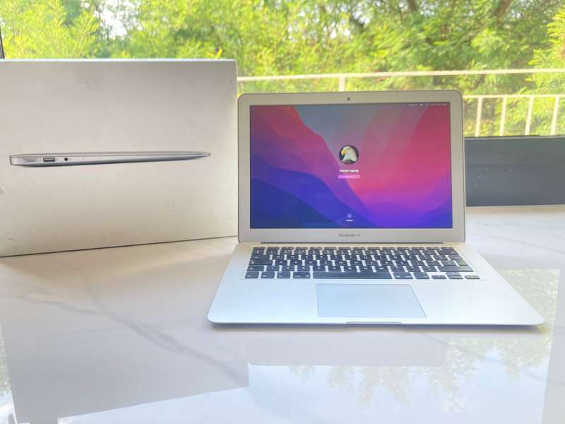 Special Offer  MacBook Air (13-inch, Early 2017)